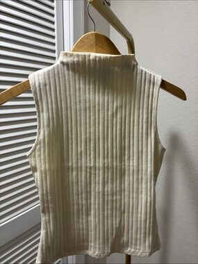 Veronica Beard Ribbed Sleeveless Mock Neck Tank - Cream